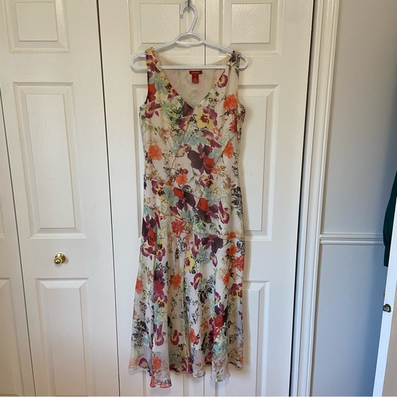 Sundance 100% Silk Floral Midi Length Sleeveless Summer Dress Size 6 Flaw - Picture 2 of 13